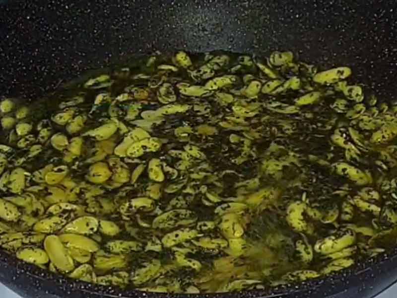 Notes about how to prepare Iranian Baghali Ghatogh