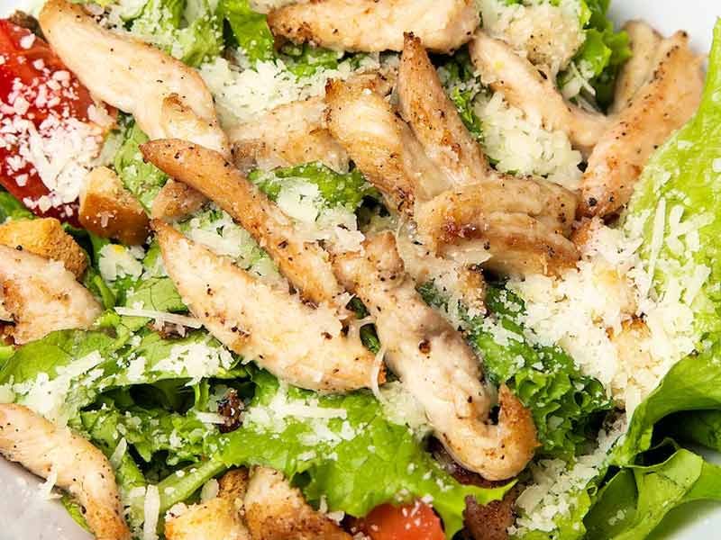 Best Classic Caesar Salad