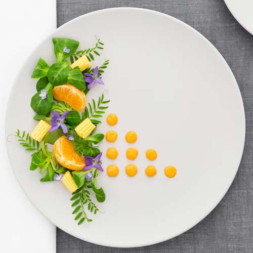 Taste, Aroma, Aesthetics: Uniting in Perfect Harmony in Creative Edible Flower Dishes