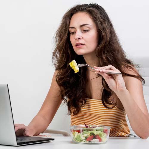 Mindful Eating for Effective and Sustainable Weight Loss