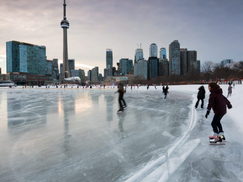 Experience the Thrill of Toronto Ice Skating: A Must-Try Winter Activity!