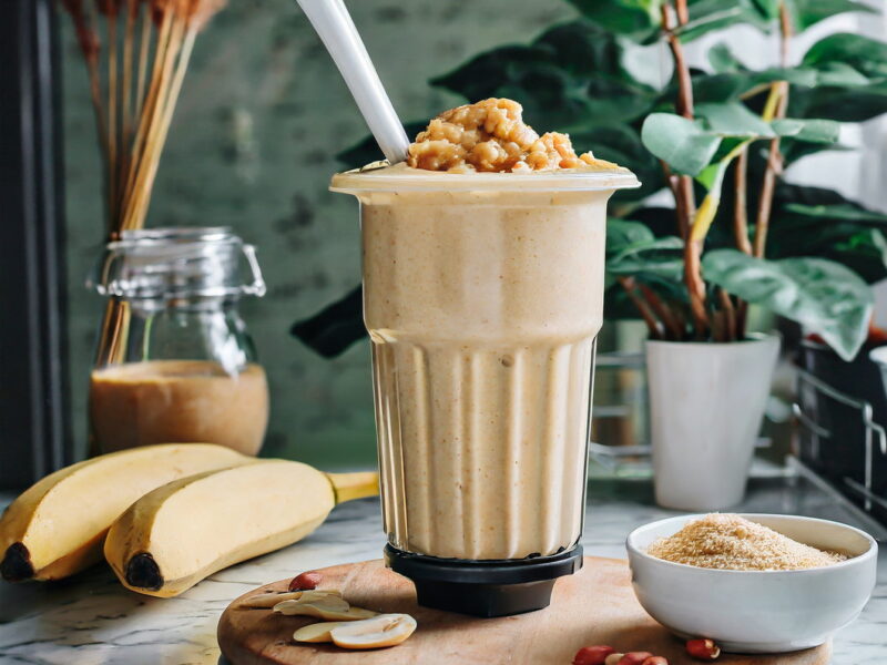 How to Make a Peanut Butter Banana Smoothie: Delicious and Nutritious