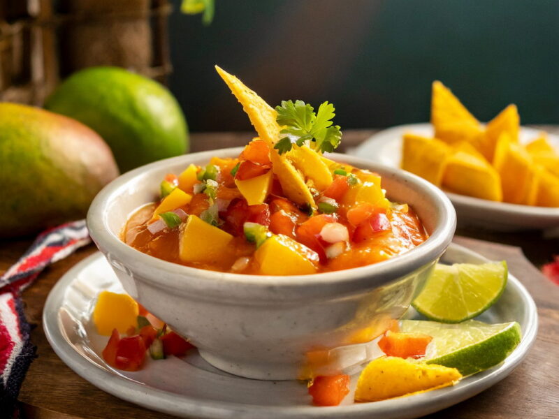 Mouthwatering Mango Salsa: A Refreshing Twist on a Classic Recipe