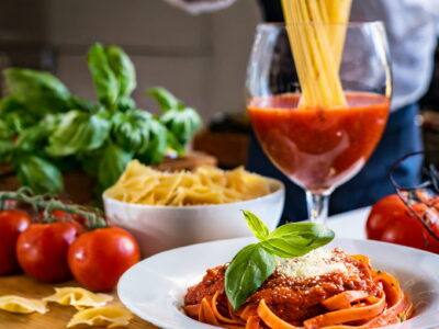 Mouthwatering Tomato Basil Pasta Delight
