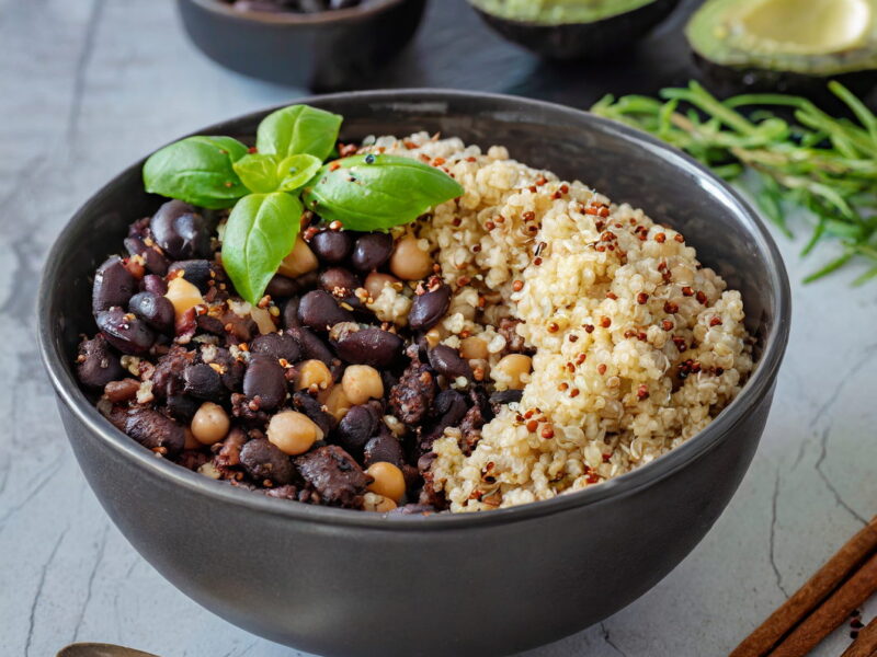 Quinoa and Black Bean Bowl Recipe: Easy and Flavorful
