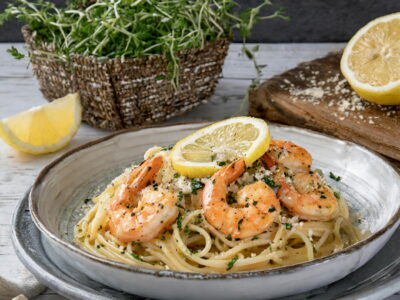Lemon Garlic Shrimp Linguine: Culinary Delight